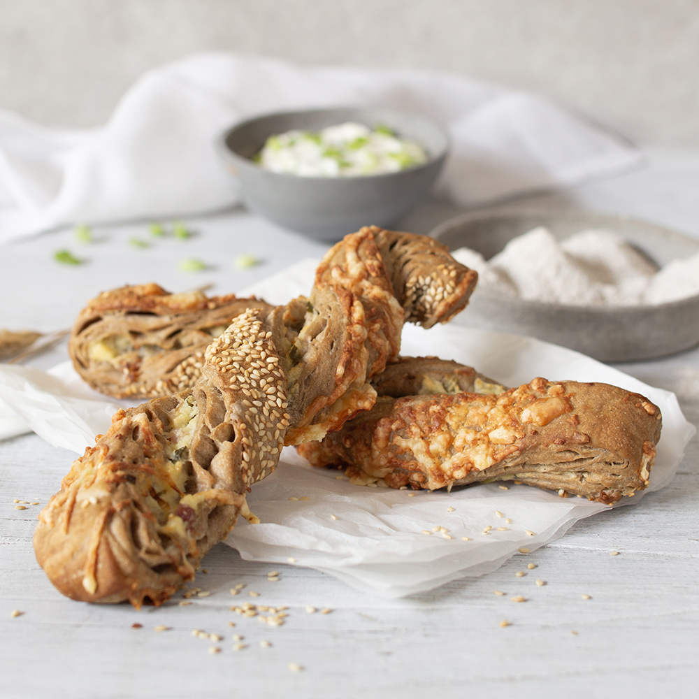 Zwei Good Roggenbroetchen Twister