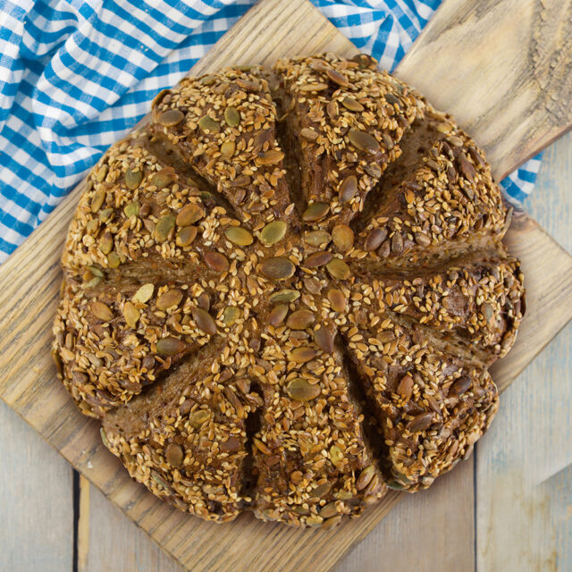 Rundes Gowell Kornsteak Brot