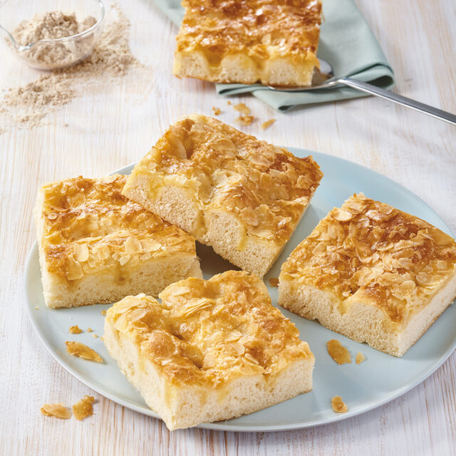 Butterkuchen mit Phoenix Hefeteig