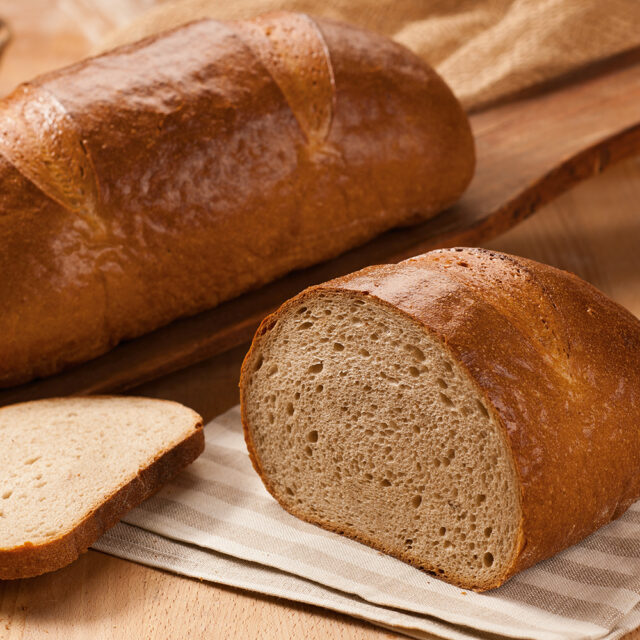 Aufgeschnittenes Brot mit Phoenix Optimaxx